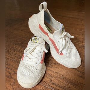 Vans Ultrarange Vr3 X Juju Surf Club Marshmallow